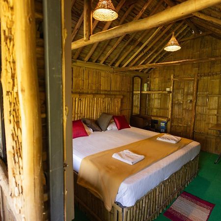 Fab - Bamboo Hut With Open Shower Munnar Extérieur photo